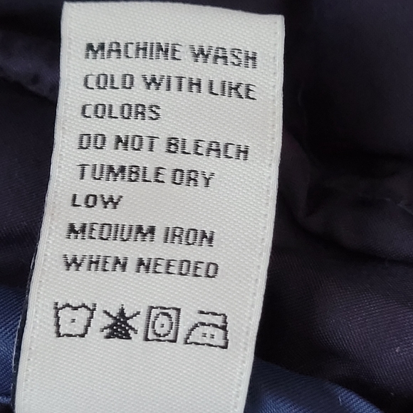 Alexander Julian Colours | Black Puffer Vest like new | Women's M - Picture 9 of 14